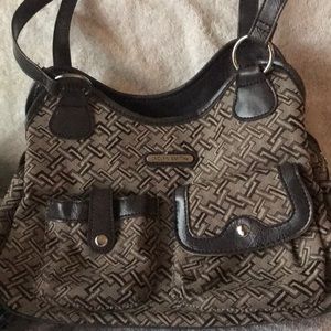 Brown Purse with geometric chain link design